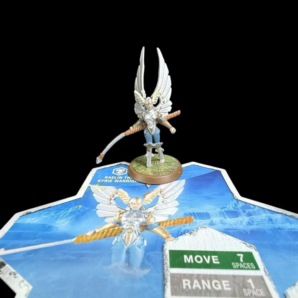 Heroscape‎ Raelin, Thorgrim and 2 of 4 Tarn Viking Warriors 4 Figs 3 Cards